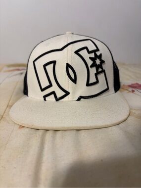 DC Mesh SnapBack